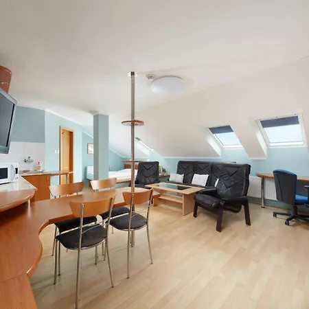 Nikolas Hotel 3*