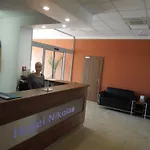 فندق Nikolas