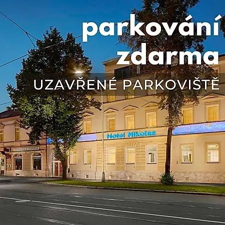 Hotel Nikolas 3*